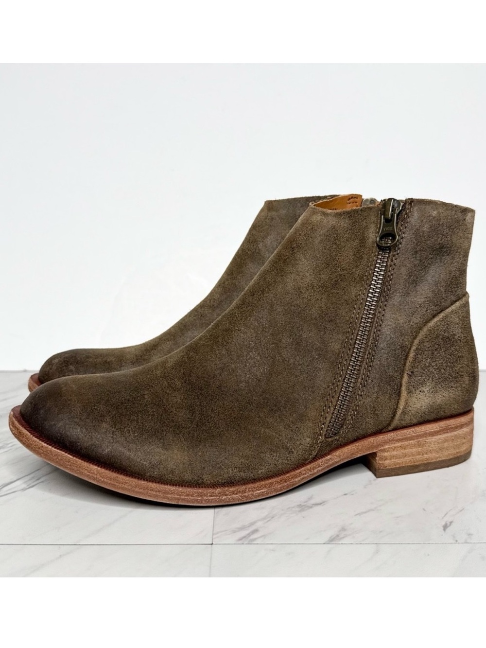 Kork Ease Riley Tan Brown Distressed Suede Bootie 7M